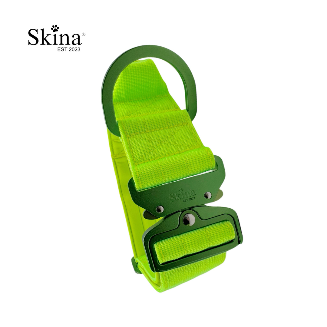 Ultra leichtes Halsband mit Sicherheitsschnalle &amp; Haltegriff "Neon Grün"